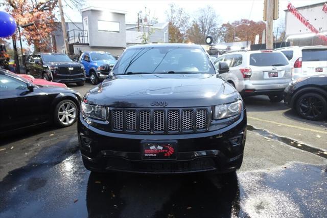 used 2015 Jeep Grand Cherokee car, priced at $9,500