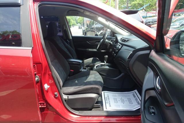 used 2016 Nissan Rogue car, priced at $4,988