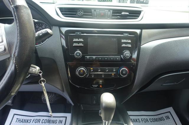 used 2016 Nissan Rogue car, priced at $4,988
