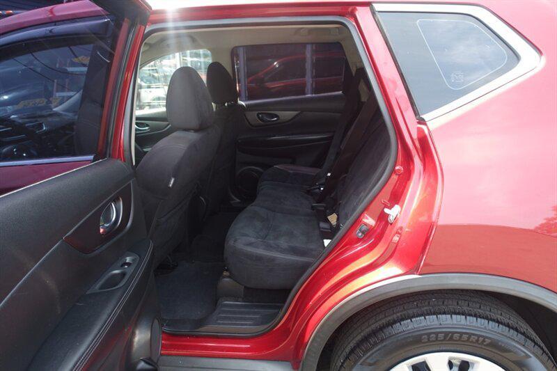 used 2016 Nissan Rogue car, priced at $4,988