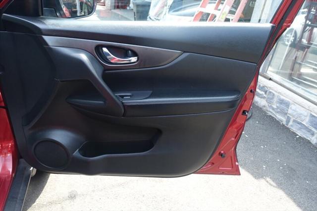 used 2016 Nissan Rogue car, priced at $4,988
