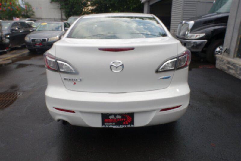 used 2013 Mazda Mazda3 car, priced at $5,500