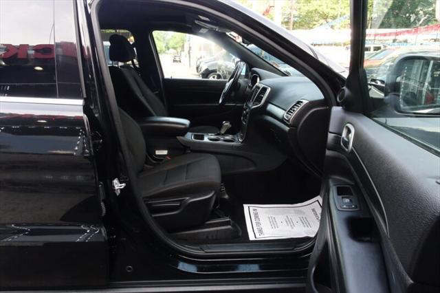 used 2020 Jeep Grand Cherokee car, priced at $15,488