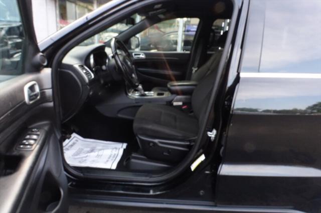 used 2020 Jeep Grand Cherokee car, priced at $15,488