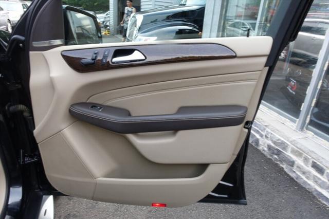 used 2013 Mercedes-Benz M-Class car, priced at $13,488