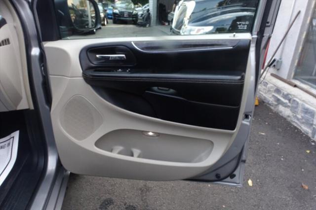 used 2015 Chrysler Town & Country car, priced at $6,488