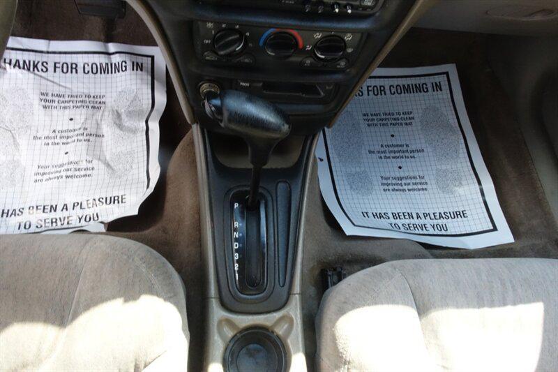 used 2000 Chevrolet Malibu car, priced at $1,900