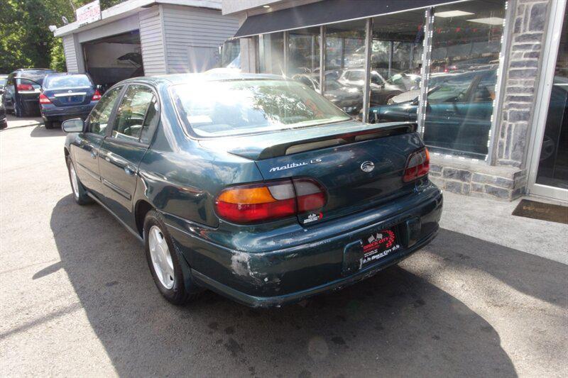 used 2000 Chevrolet Malibu car, priced at $1,900