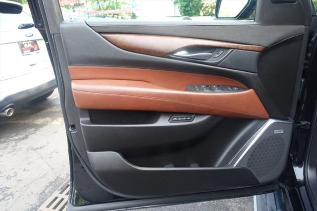 used 2015 Cadillac Escalade car, priced at $22,488