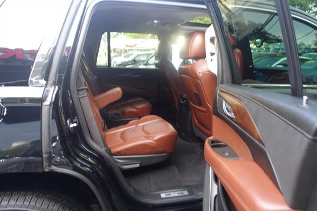 used 2015 Cadillac Escalade car, priced at $22,488