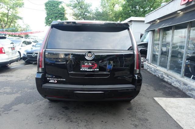 used 2015 Cadillac Escalade car, priced at $22,488
