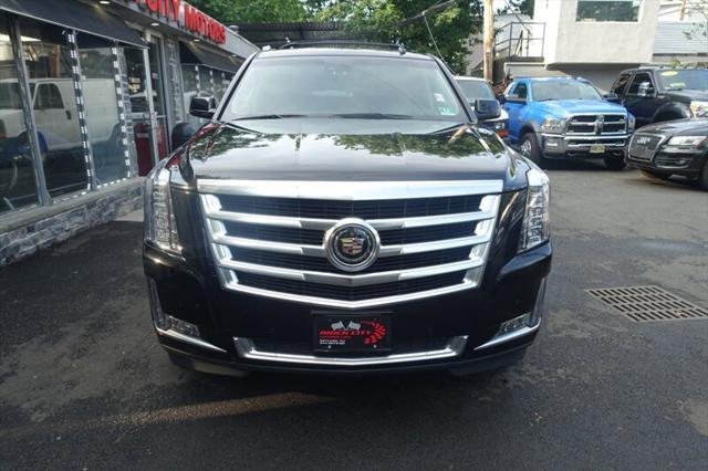 used 2015 Cadillac Escalade car, priced at $22,488