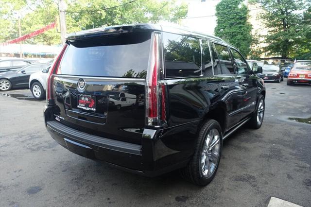 used 2015 Cadillac Escalade car, priced at $22,488