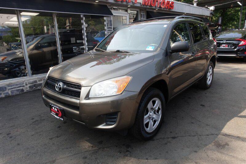 used 2009 Toyota RAV4 car, priced at $6,488