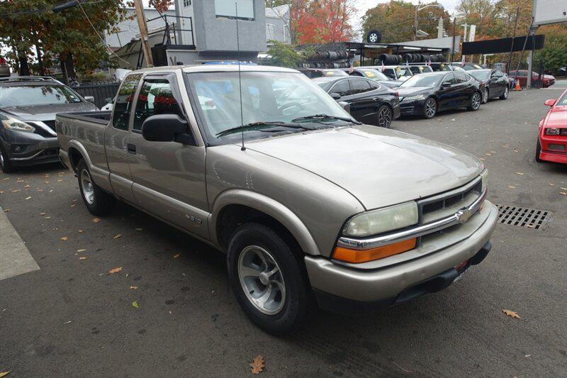 used 2003 Chevrolet S-10 car, priced at $3,798