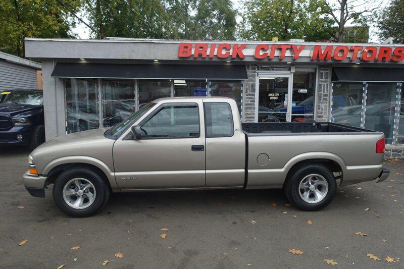 used 2003 Chevrolet S-10 car, priced at $3,798