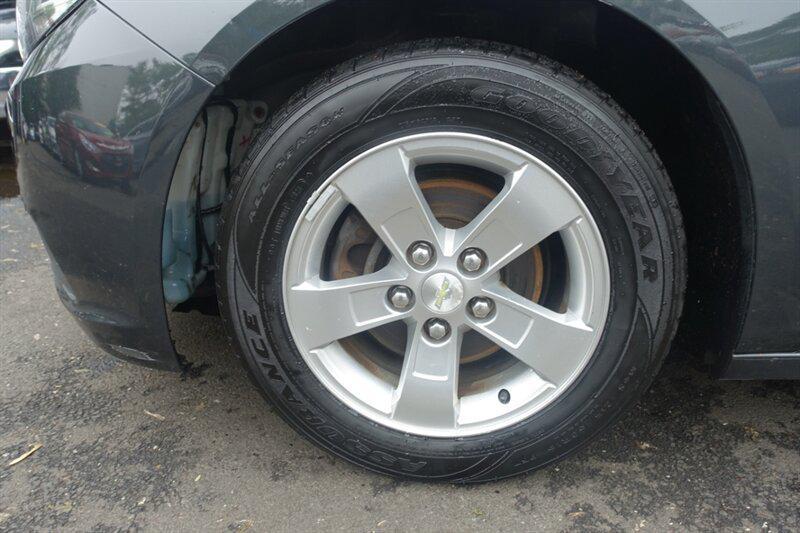 used 2014 Chevrolet Malibu car, priced at $3,998