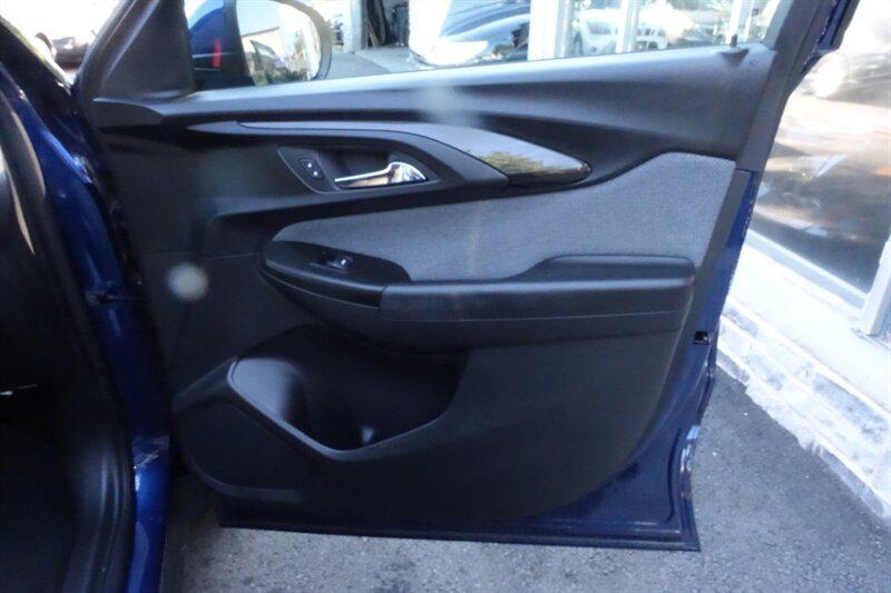 used 2022 Chevrolet TrailBlazer car, priced at $19,988