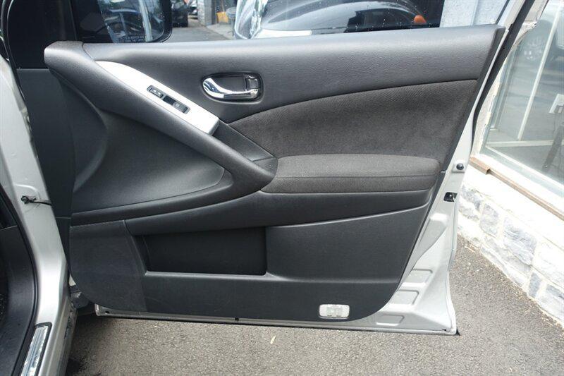 used 2009 Nissan Murano car, priced at $3,788