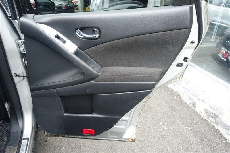 used 2009 Nissan Murano car, priced at $3,788