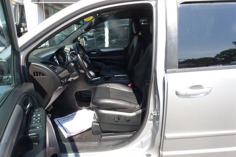 used 2017 Dodge Grand Caravan car, priced at $5,995