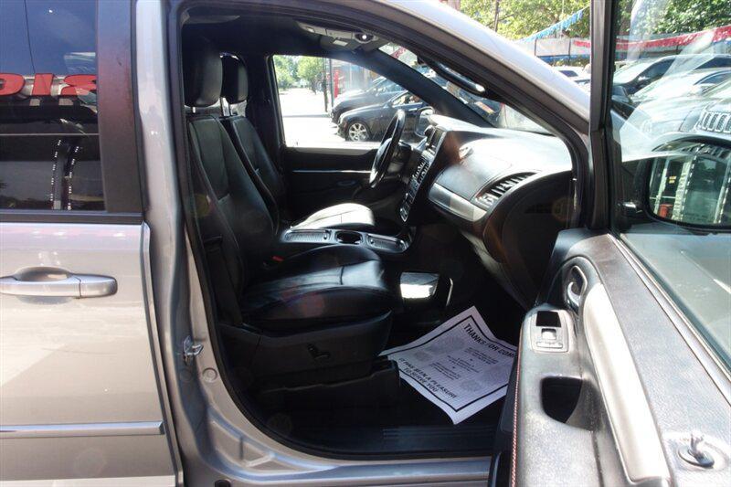 used 2017 Dodge Grand Caravan car, priced at $5,995