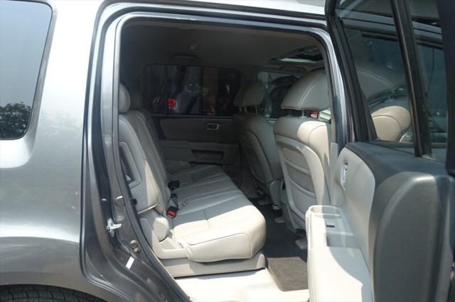 used 2011 Honda Pilot car, priced at $6,988