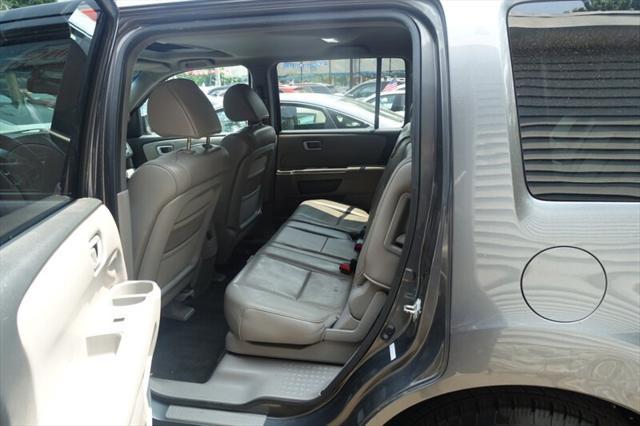 used 2011 Honda Pilot car, priced at $6,988