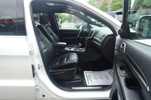 used 2018 Jeep Grand Cherokee car, priced at $14,488