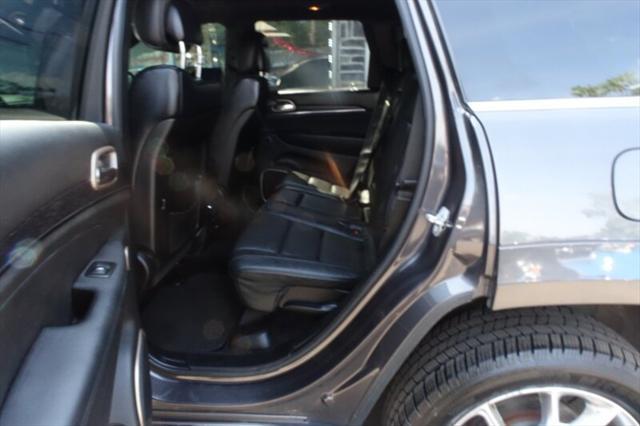 used 2015 Jeep Grand Cherokee car, priced at $9,788