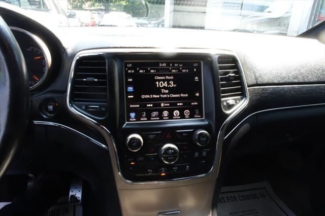 used 2015 Jeep Grand Cherokee car, priced at $9,788