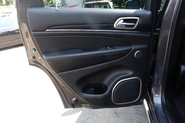 used 2015 Jeep Grand Cherokee car, priced at $9,788