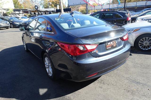 used 2011 Hyundai Sonata car, priced at $6,788