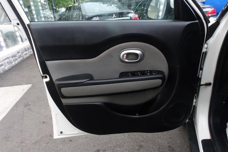 used 2016 Kia Soul car, priced at $5,989