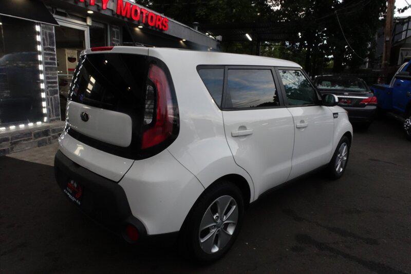 used 2016 Kia Soul car, priced at $5,989