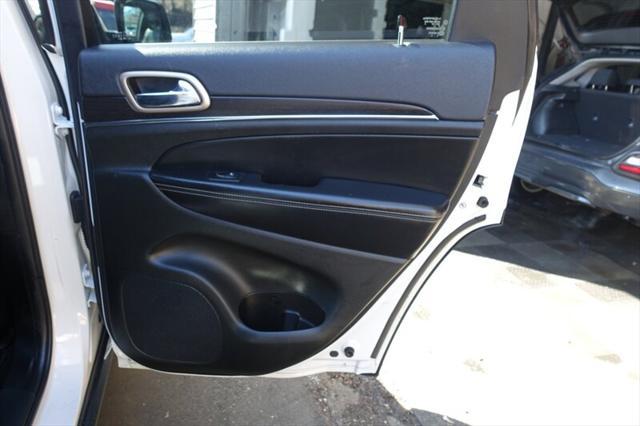 used 2014 Jeep Grand Cherokee car, priced at $8,995