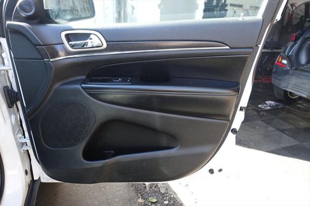 used 2014 Jeep Grand Cherokee car, priced at $8,995