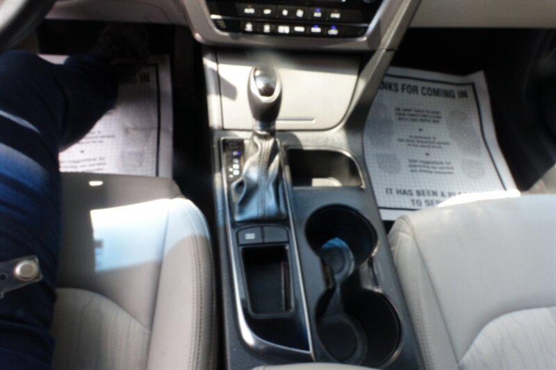 used 2017 Hyundai Sonata Hybrid car, priced at $7,788