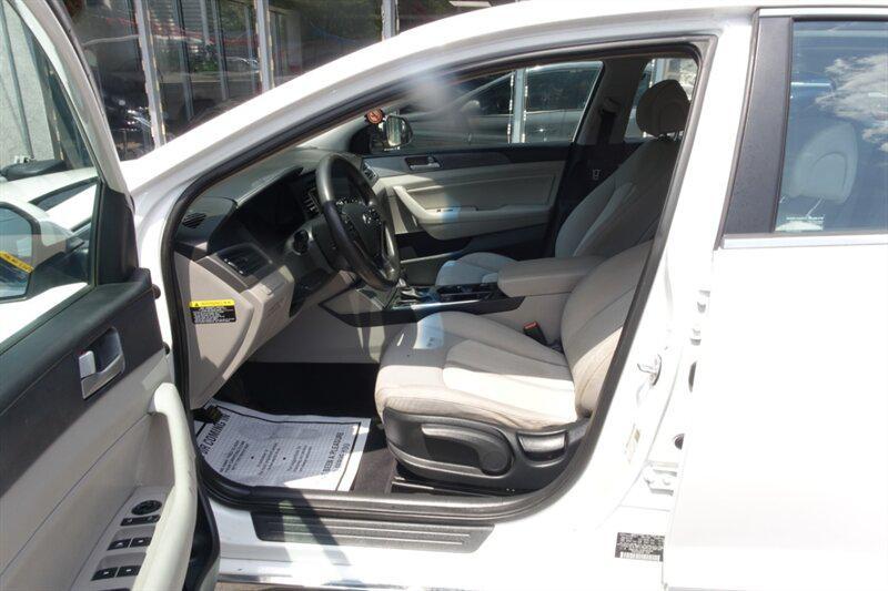 used 2017 Hyundai Sonata Hybrid car, priced at $7,788