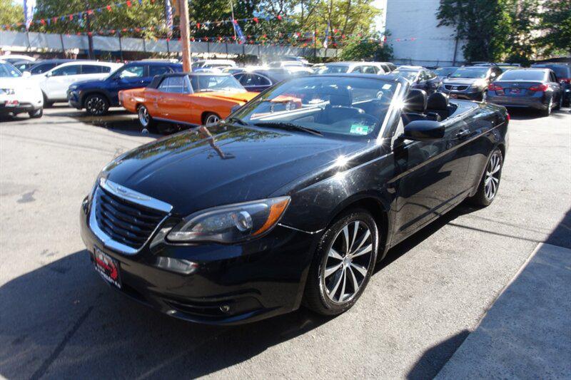 used 2013 Chrysler 200 car, priced at $5,988