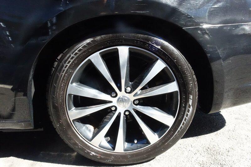 used 2013 Chrysler 200 car, priced at $5,988