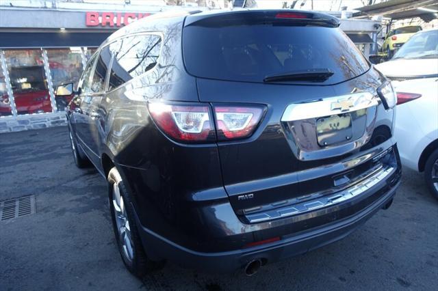 used 2013 Chevrolet Traverse car, priced at $5,995