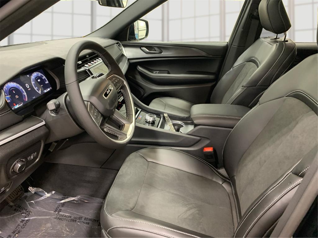 new 2025 Jeep Grand Cherokee car, priced at $45,184