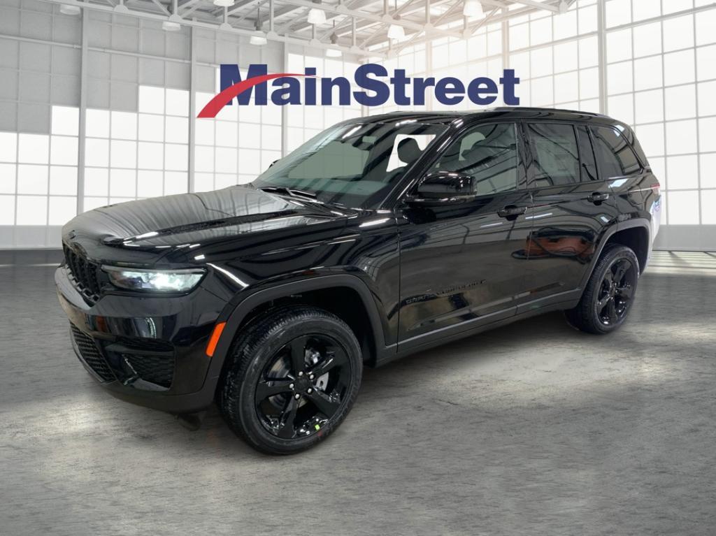 new 2025 Jeep Grand Cherokee car, priced at $45,184