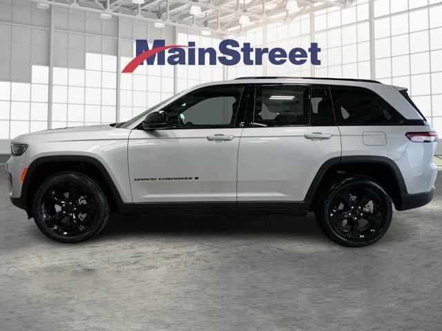 new 2025 Jeep Grand Cherokee car, priced at $41,309