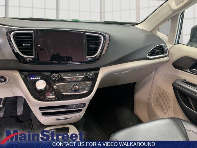 used 2024 Chrysler Pacifica car, priced at $29,393