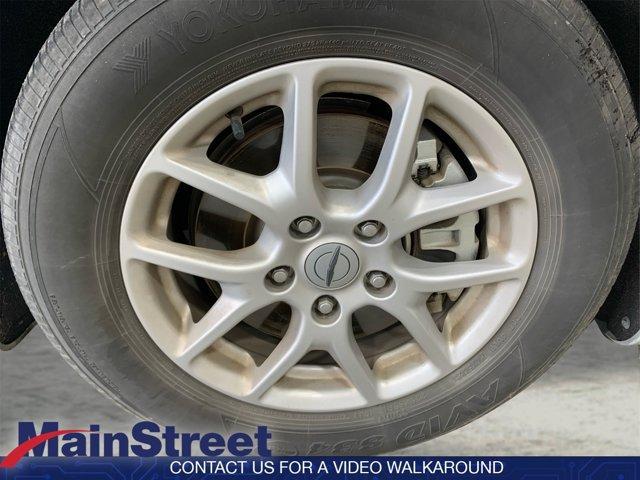 used 2024 Chrysler Pacifica car, priced at $29,393