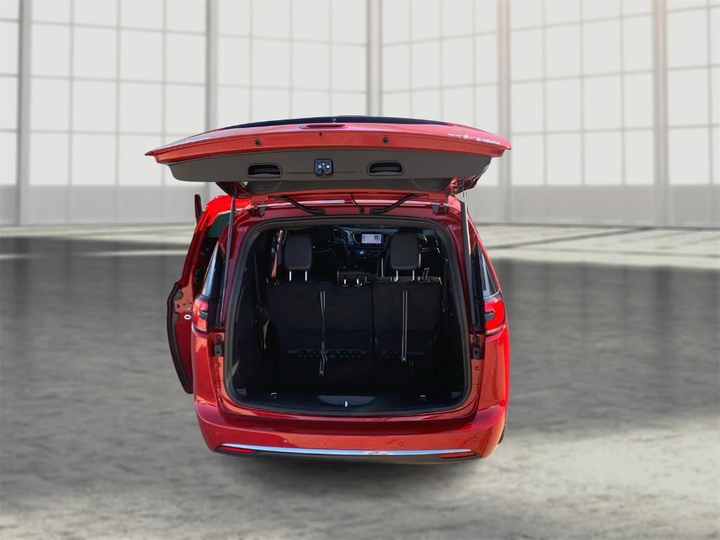 new 2026 Chrysler Pacifica car, priced at $52,651