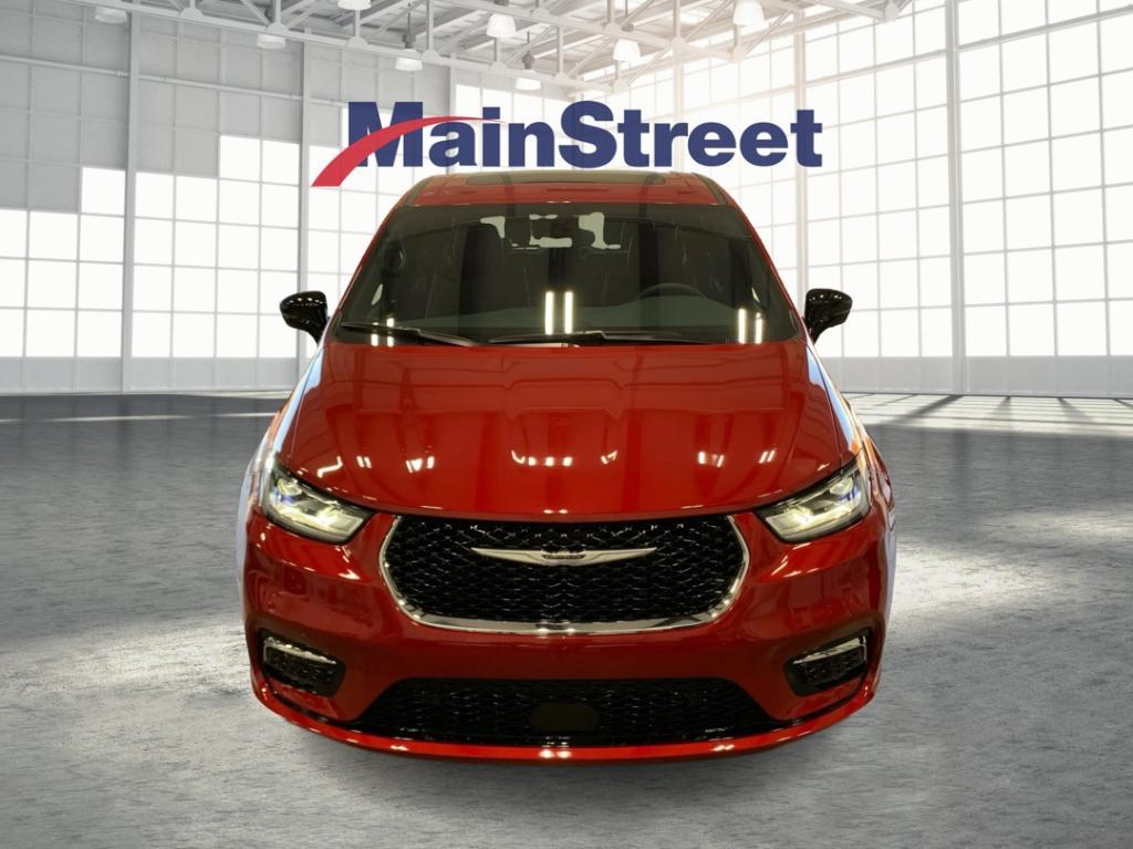 new 2026 Chrysler Pacifica car, priced at $52,651