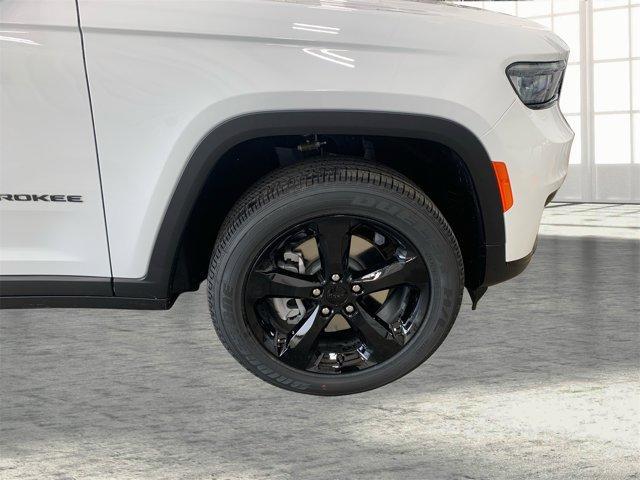 new 2025 Jeep Grand Cherokee L car, priced at $42,983